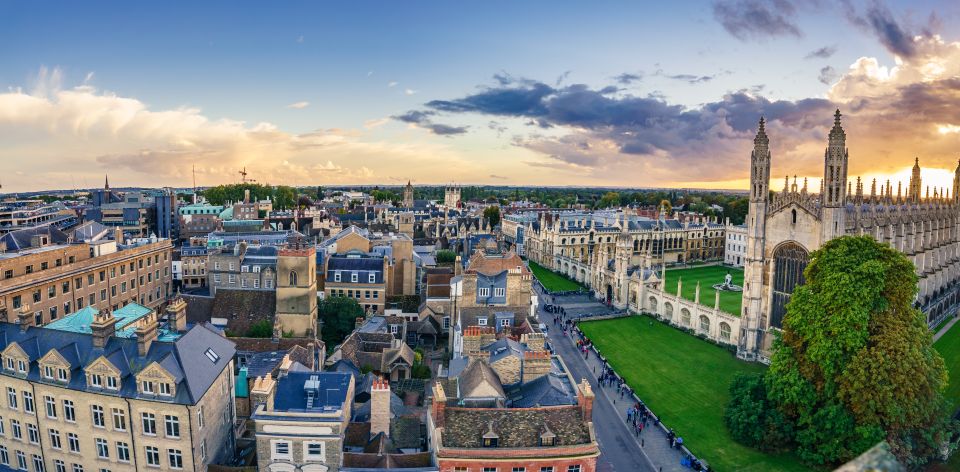 Cambridge: Alumni Led Walking & Punting Tour W/Kings College - Exploring Cambridge University Colleges