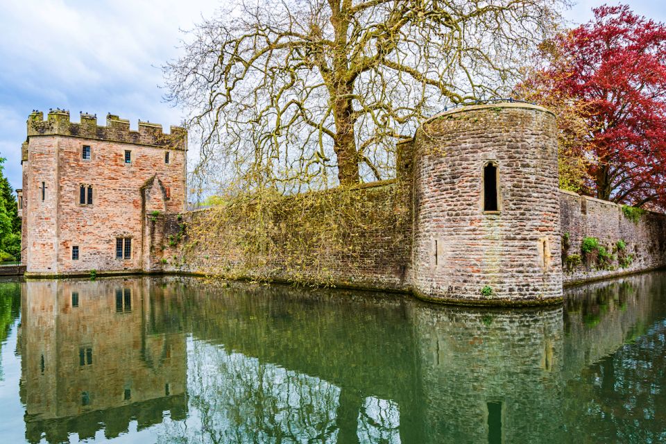 From Bath: Private Wells and Cheddar Gorge Tour With Pickup - Explore Wells With Guided Tour