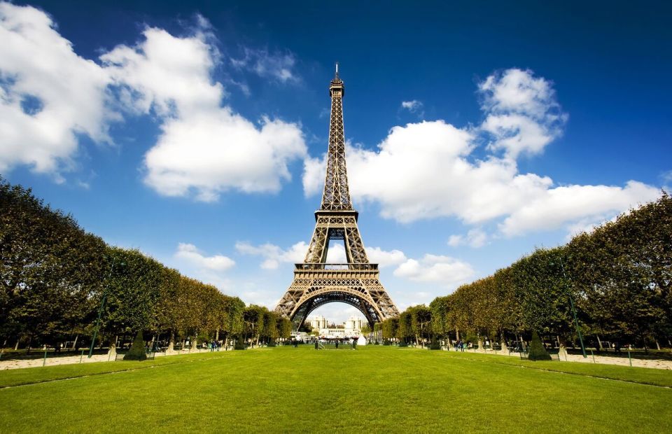 From London: Paris Day Trip With Lunch on Eiffel Tower - Lunch With a Panoramic View