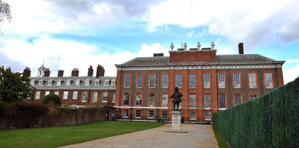 London: Westminster Walking Tour and Kensington Palace Visit - Walking Tour of Westminster