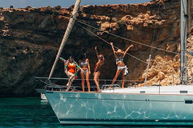 Private 8 Hours Boat Charter Trip in Malta - Customer Reviews