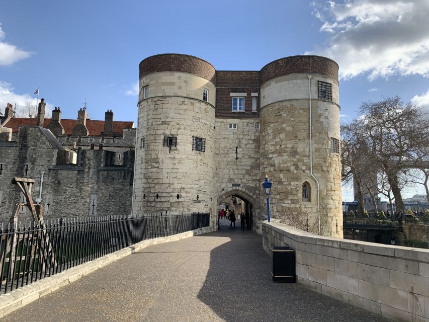 Tower of London Kid-Friendly Private Tour - Reviews From Previous Tour Guests