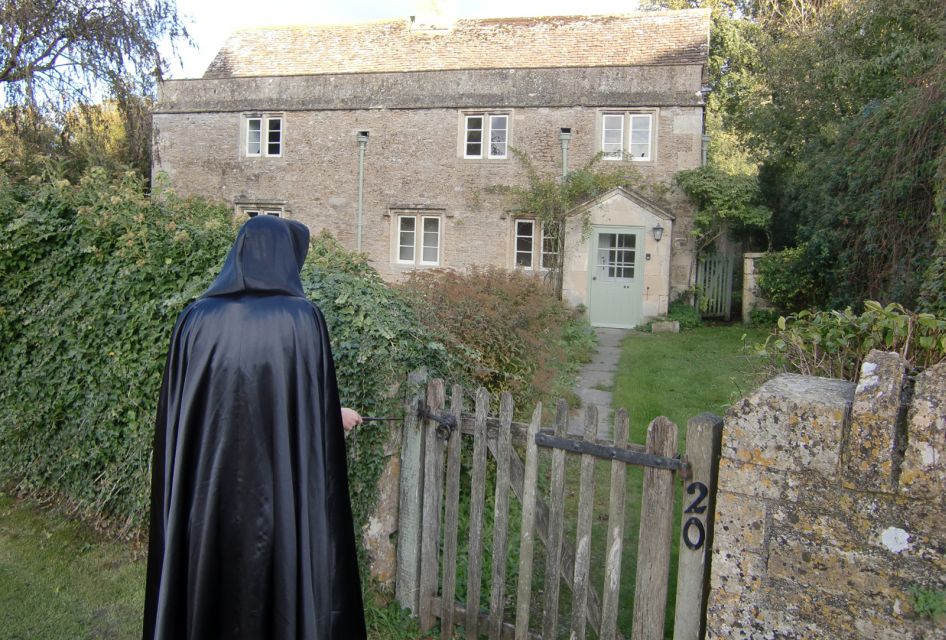 Gloucester and Lacock Harry Potter Day Tour - Preparing for the Magic