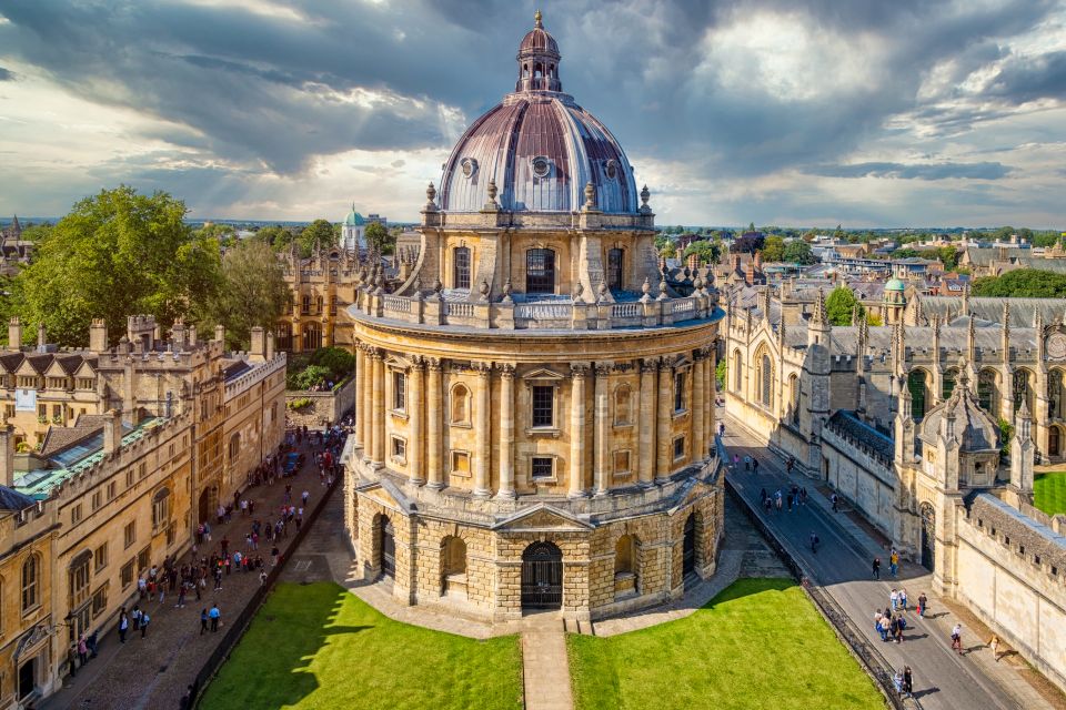 Oxford: Alumni Led Walking & Punting Tour W/Christ Church - About Your Guides and Route