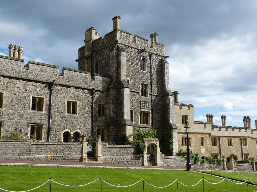 Windsor Castle Private Tour With Admission - Eton College and Its History