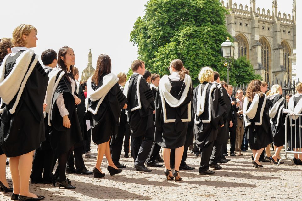 Cambridge: Alumni Led Walking & Punting Tour W/Kings College - What to Expect and Prepare