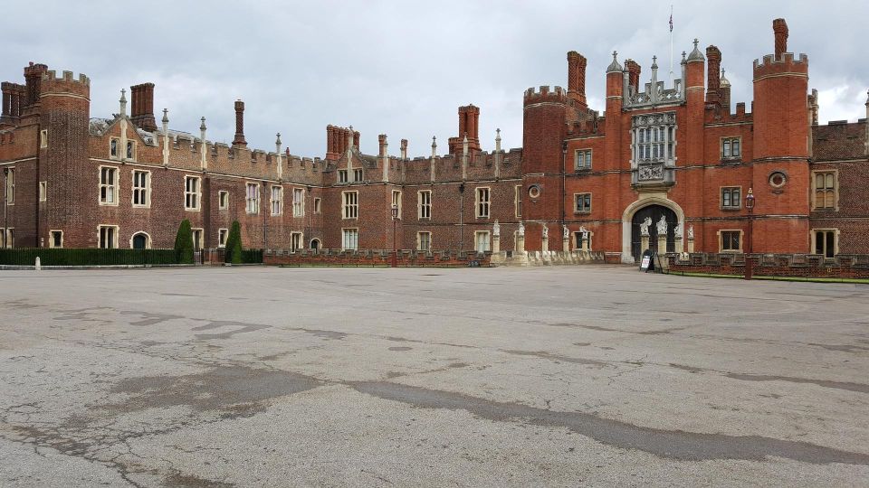 Hampton Court Palace Private Tour With Fast Track Entry - Wrap Up