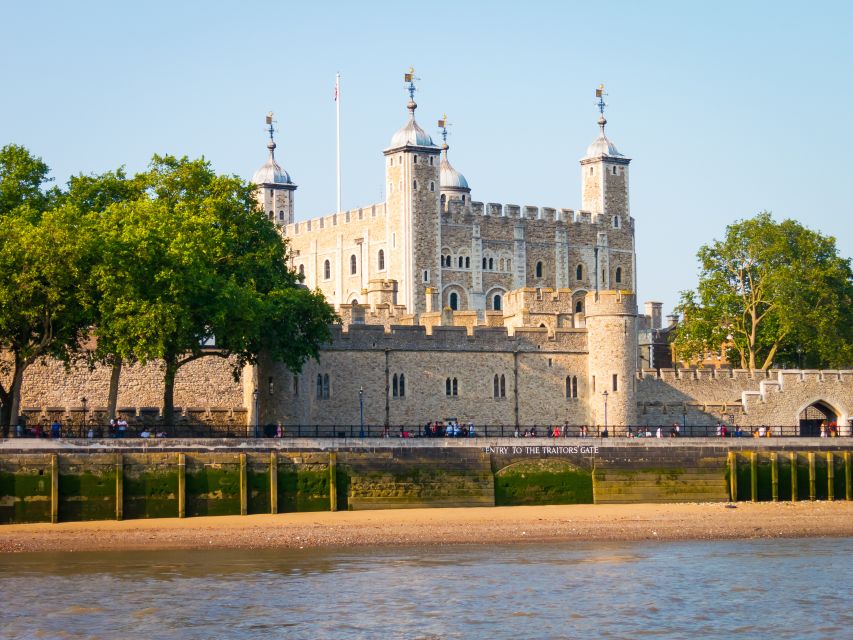 London: Tower of London Guided Tour With Crown Jewels Option - Tour Details and Options