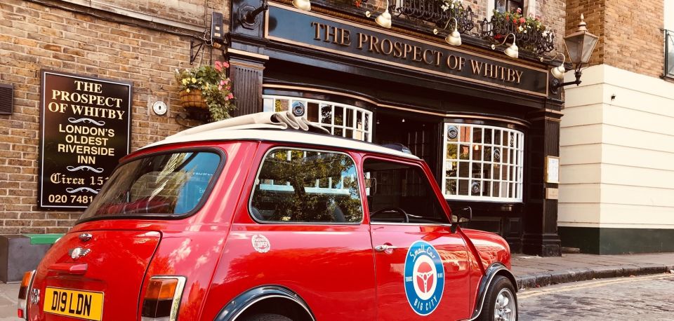 London Best Bits in a Classic Mini Cooper - Exploring Hidden Gems of London