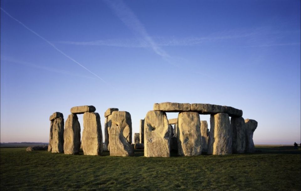 From London: Stonehenge, Windsor and Salisbury - Private Tour Perks and Benefits