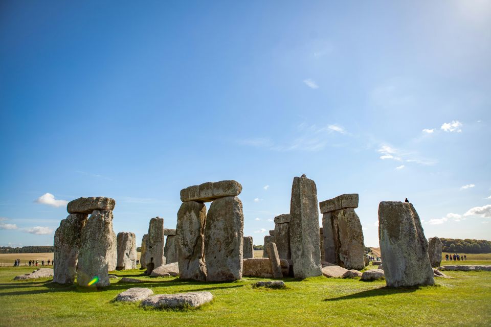 Individual Trip to Stonehenge and Salisbury Cathedral - Whats Included and Excluded