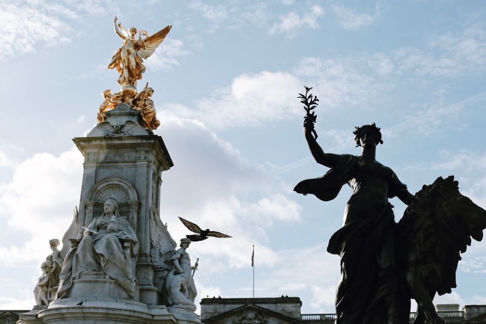 London City Center Guided Tour + Westminster Abbey Entry - Essential Tour Details and Info