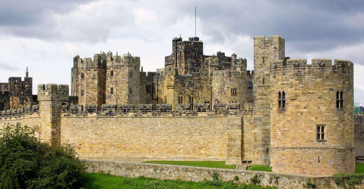 Newcastle: Alnwick and Warkworth Castle Guided Tour - Preparing for the Adventure