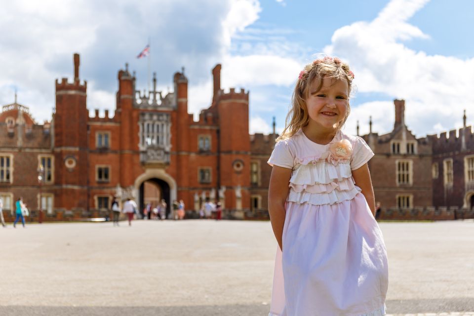 Skip-The-Line Hampton Court Palace From London by Car - Expert Guide Insights and Stories