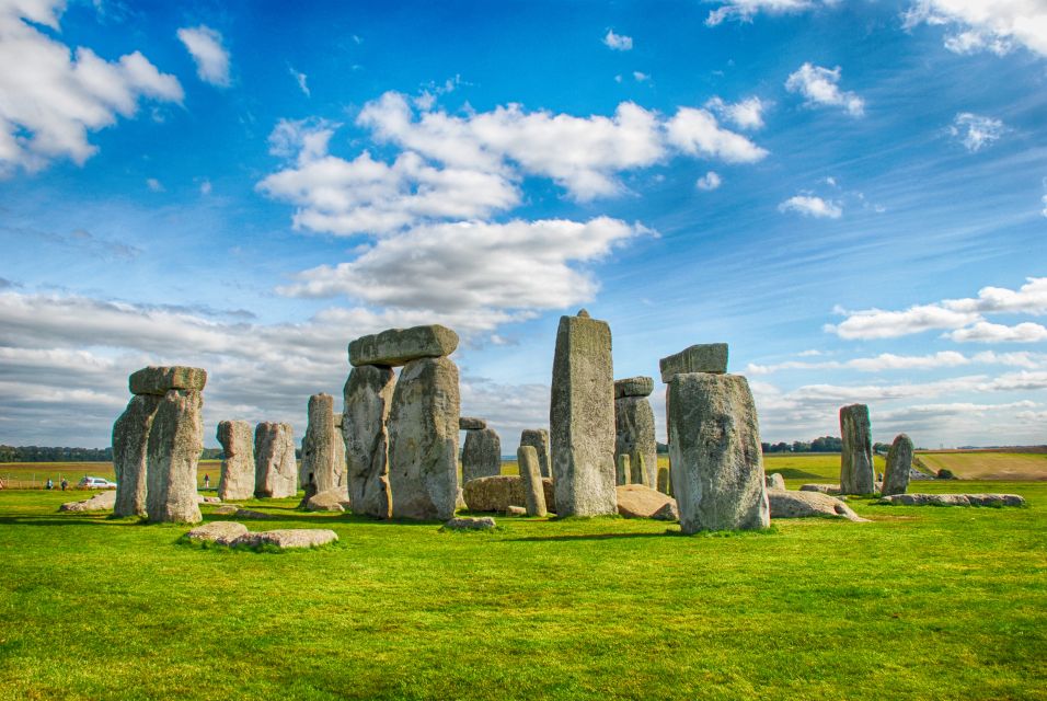 From London: Stonehenge, Bath and Windsor Private Car Tour - Booking and Cancellation Policies