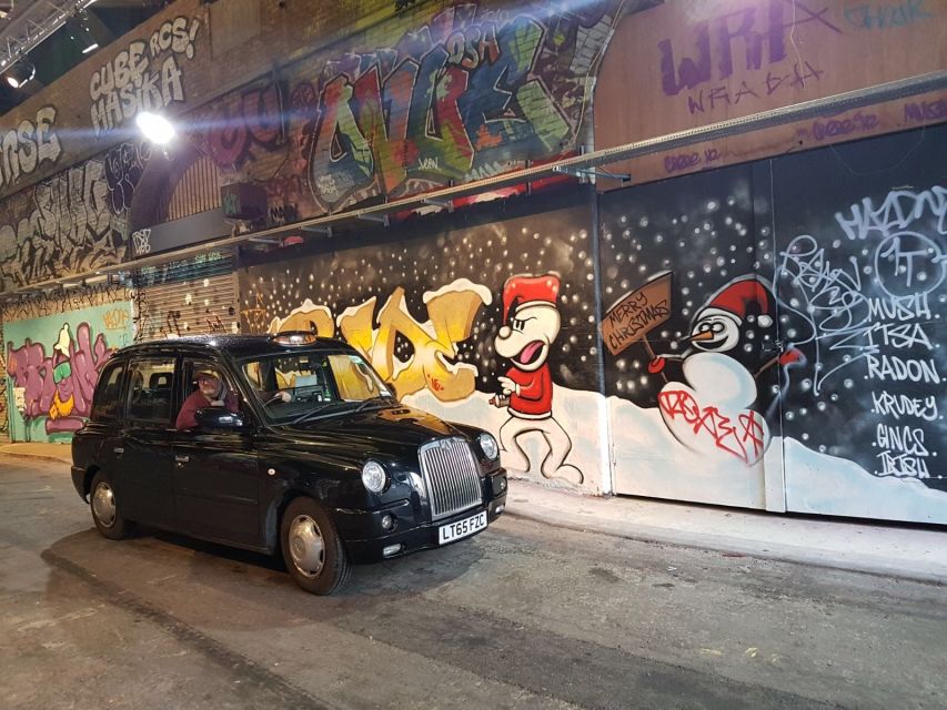 London: Christmas Lights Tour in a Black Cab - A Magical London Christmas