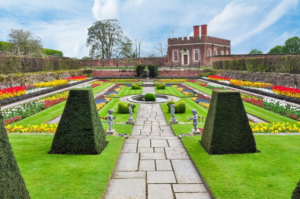 London: Hampton Court Palace Private Tour With Train Ride - Essential Tour Information