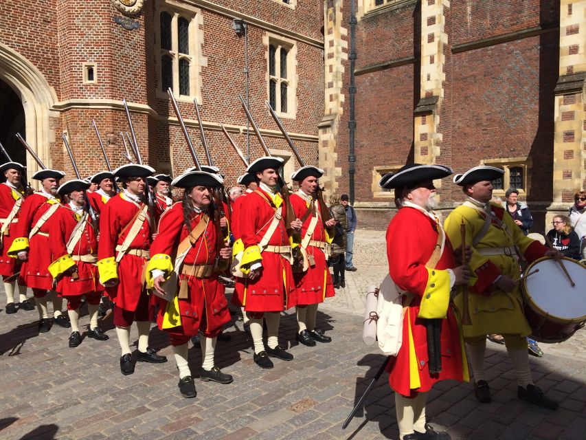 London: Hampton Court Private Guided Tour - Meeting and Departure Point