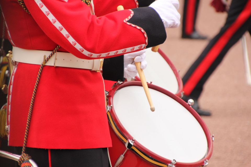 London: Changing of the Guard Private Group or Family Tour - Tour Highlights and Inclusions