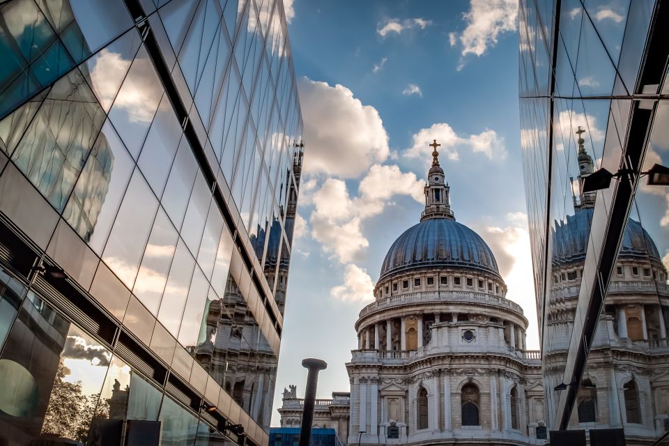 Skip-the-Line St Paul's Cathedral Private Tour in London - Explore St Pauls Cathedral Privately