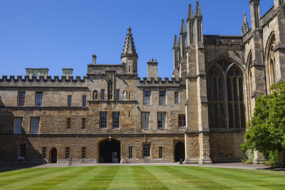 Wizarding Oxford Tour: Follow in Harry Potter's Footsteps - Experience the Magic of Oxford