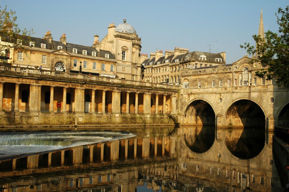 Bath & Cotswolds Village Private Tour - Exploring Baths History and Landmarks