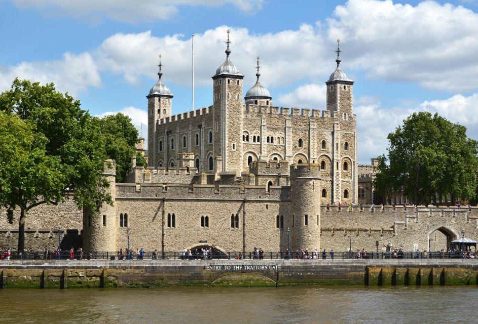 London: Private Layover Tour From Heathrow Airport - London Landmarks on the Itinerary