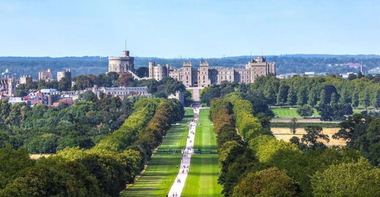 Windsor Castle & Hampton Court Tour