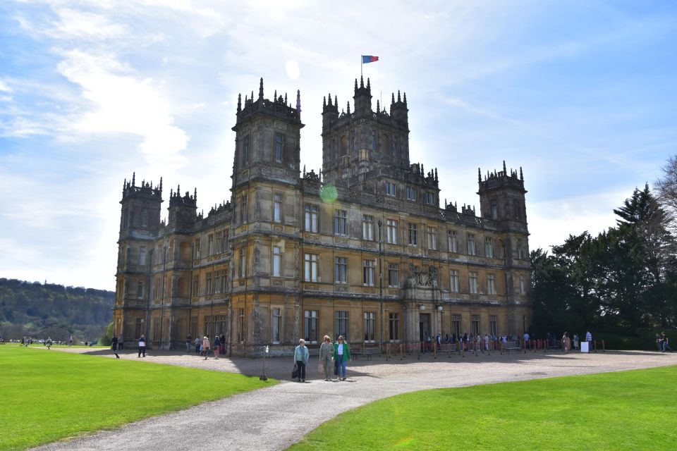 Private Downton Abbey Day Tour, Including Highclere Castle - Explore Iconic Filming Locations