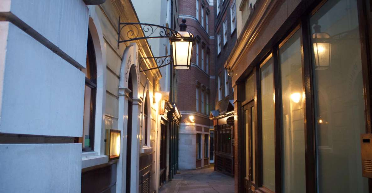 London: Dickens Walking Tour - Uncovering Hidden Corners