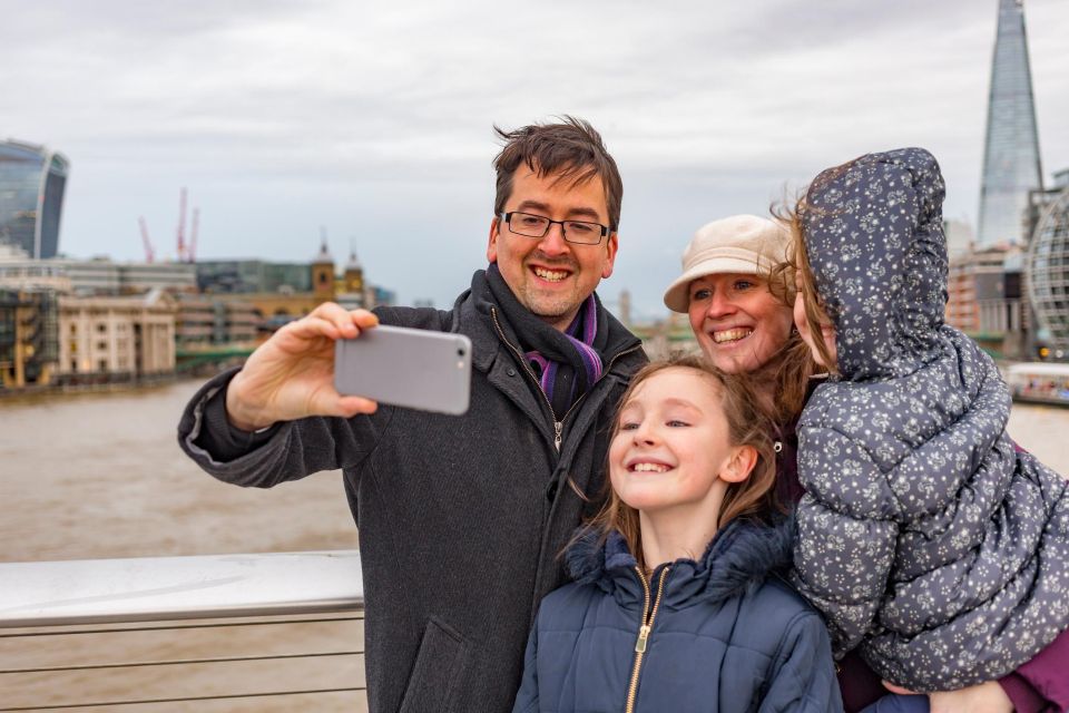 London Family Adventure: Explore the City's Charm on Foot - Uncovering Trafalgar Squares Secrets