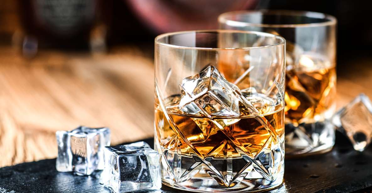 London: Private Whisky Tour and Tasting - Meet Your Whisky Expert