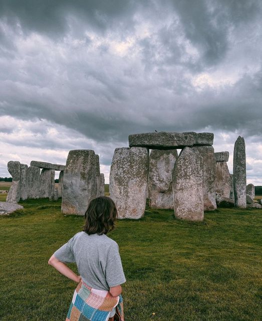 London: Stonehenge 6 Hour Tour By Car With Entrance Ticket - Scenic Drive and Guided Experience