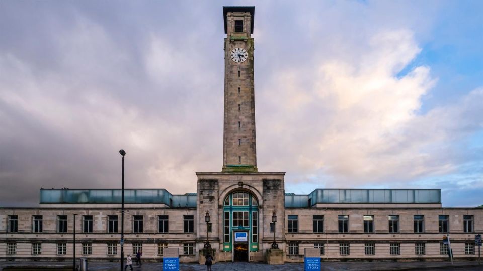 Heritage of the Titanic: Southampton Private Walking Tour - Booking and Cancellation Policy