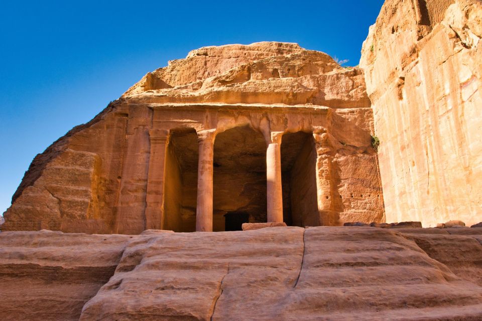 Sharm El-Sheikh: Petra Temple Day Trip With Lunch - Important Travel Details