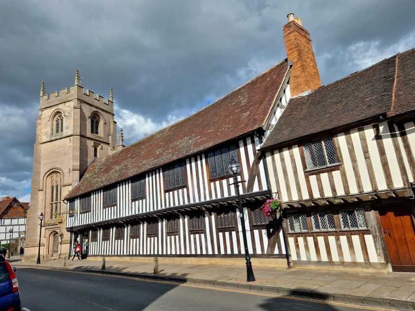 Warwick Castle, Shakespeares Stratford and the Cotswolds - Scenic Towns and Villages