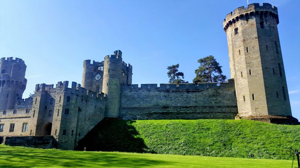 Warwick Castle, Shakespeares Stratford and the Cotswolds - What to Expect on Tour