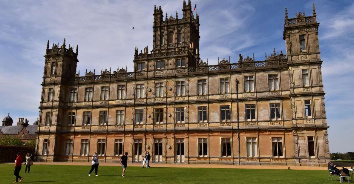 Private Downton Abbey Day Tour, Including Pub Lunch - Prepare for Your Private Tour