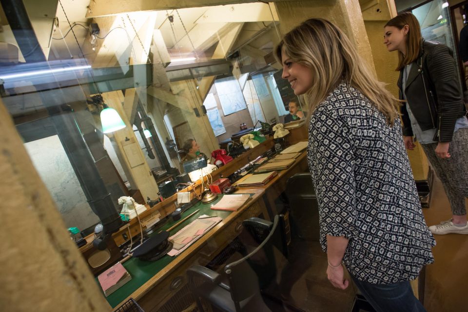 Private Churchill War Rooms Behind The Glass & Walking Tour - Tour Highlights and Inclusions