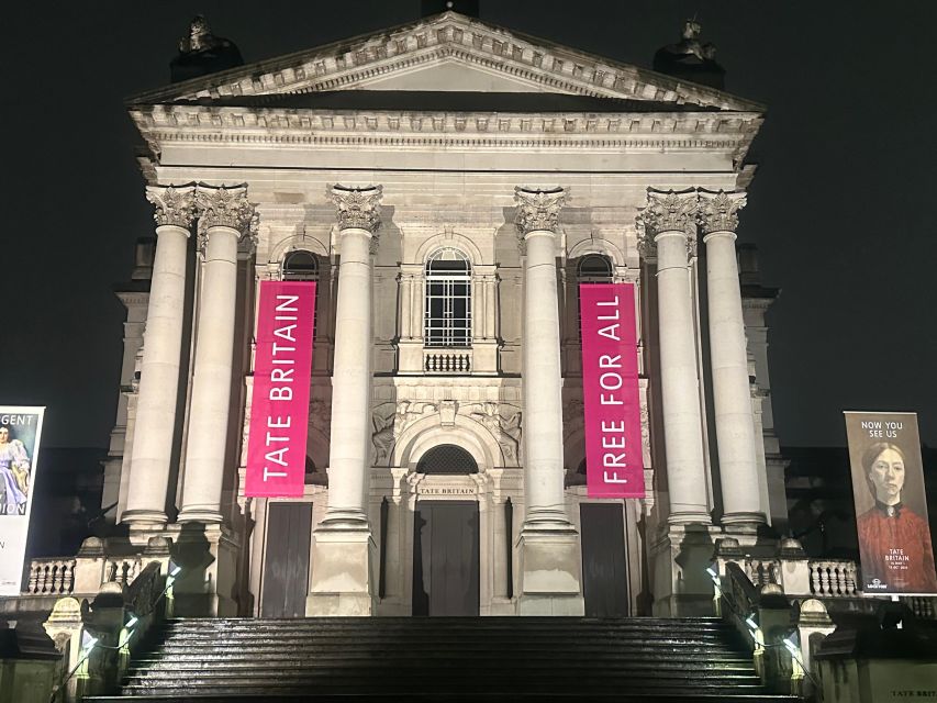 London: Private Taxi Tour By Night - Explore Londons Iconic Landmarks