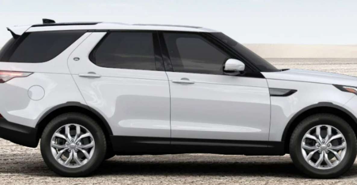 London to Manchester Private Transfer in Land Rover Discover - Vehicle and Driver Information