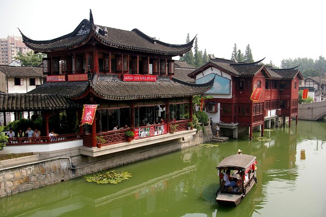 Full-Day Private Guided Tour of Shanghai - Tour Features