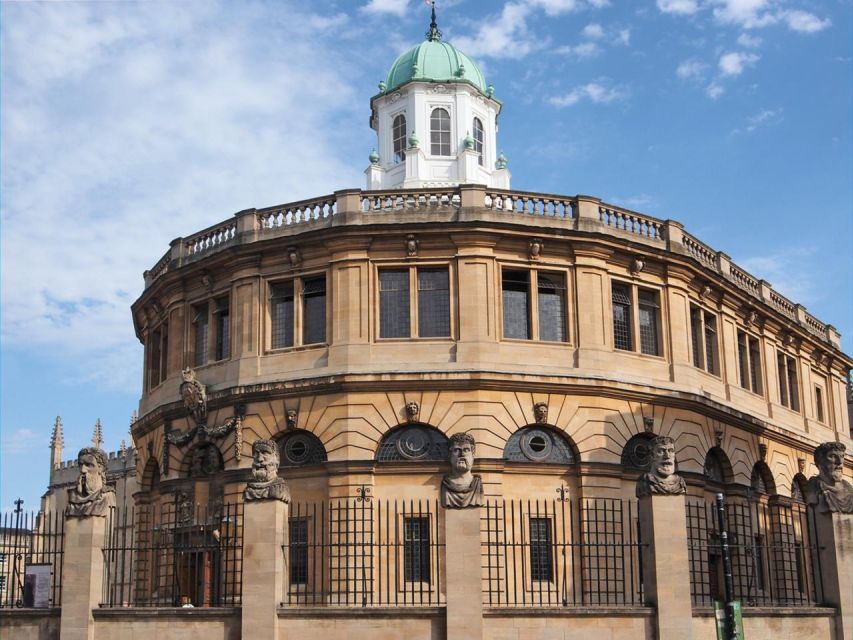 Oxford's Architectural Gems: A Historic Walk - Storied Towers and Panoramic Views