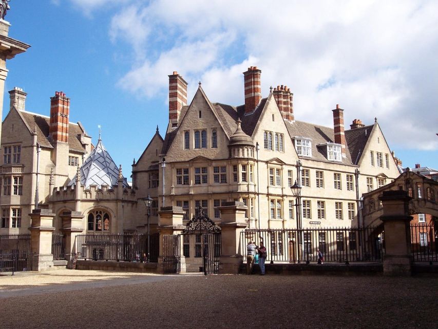 Oxford Cotswold Shakespeare Private Tour Including Tickets - Wrap Up