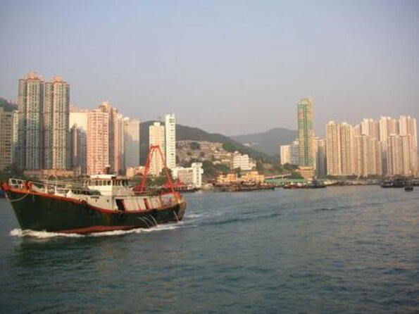 Hong Kong Fisherman's Wharf: Aberdeen Fishing Village Boat Tour - Key Takeaways