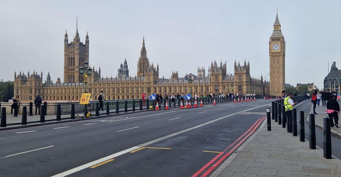 London by Taxi: Highlights Tour in a Real London Black Cab. - Experience London Like a Local