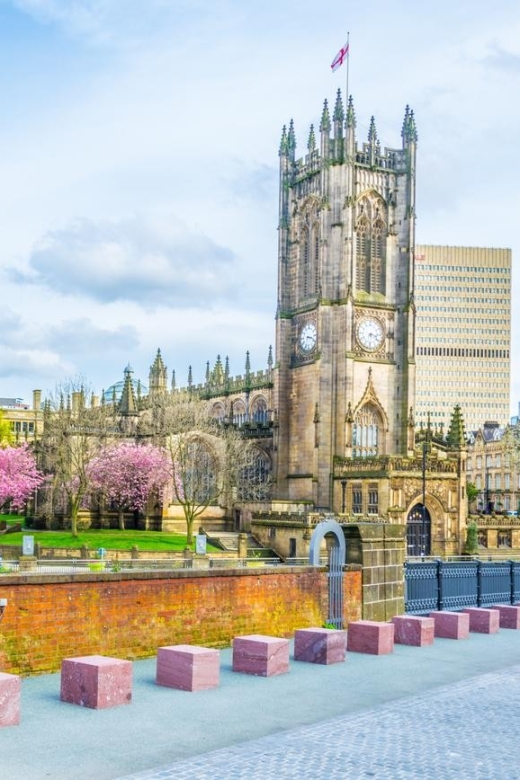 Manchester Marvels: Guided Family Walking Tour - Explore Manchesters Hidden Gems