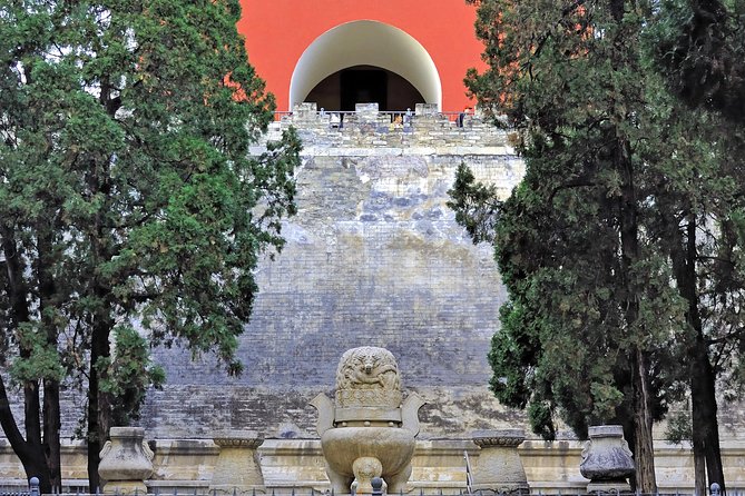 Great Wall of China at Badaling and Ming Tombs Day Tour From Beijing - Tour Highlights and Inclusions