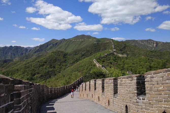 Mini Group: Half-Day Great Wall at Mutianyu Hiking Tour - Logistics and Pickup