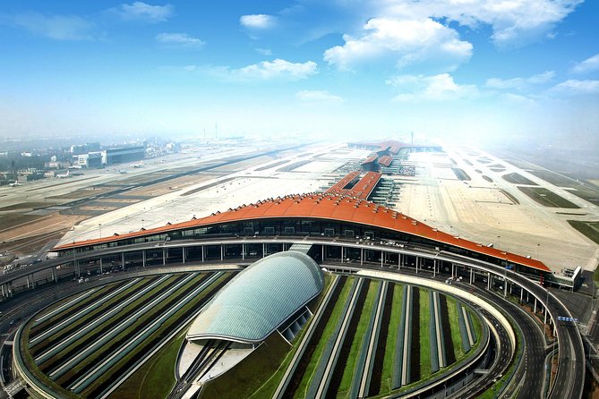 Beijing Capital International Airport Transfer: Airport (PEK) to Hotel Roundtrip - Inclusions